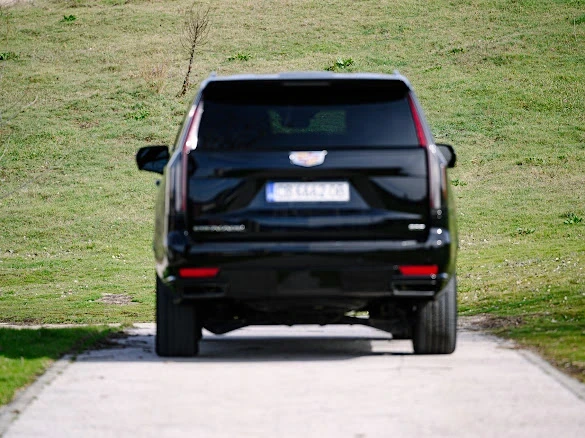 Cadillac Escalade  - изображение 7