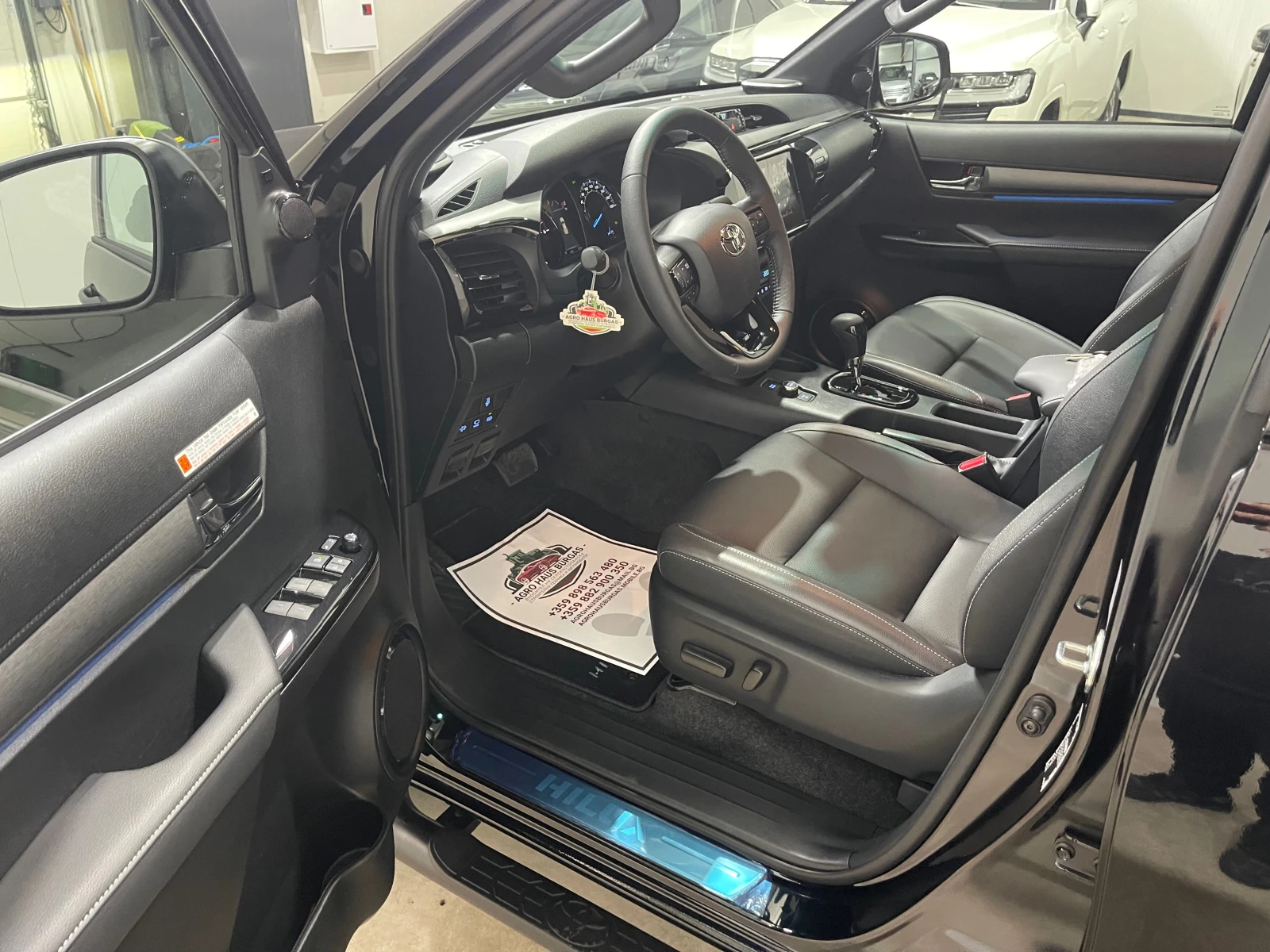 Toyota Hilux FACELIFT 2025 INVINCIBLE 2.8 D4D ЛИЗИНГ - изображение 7