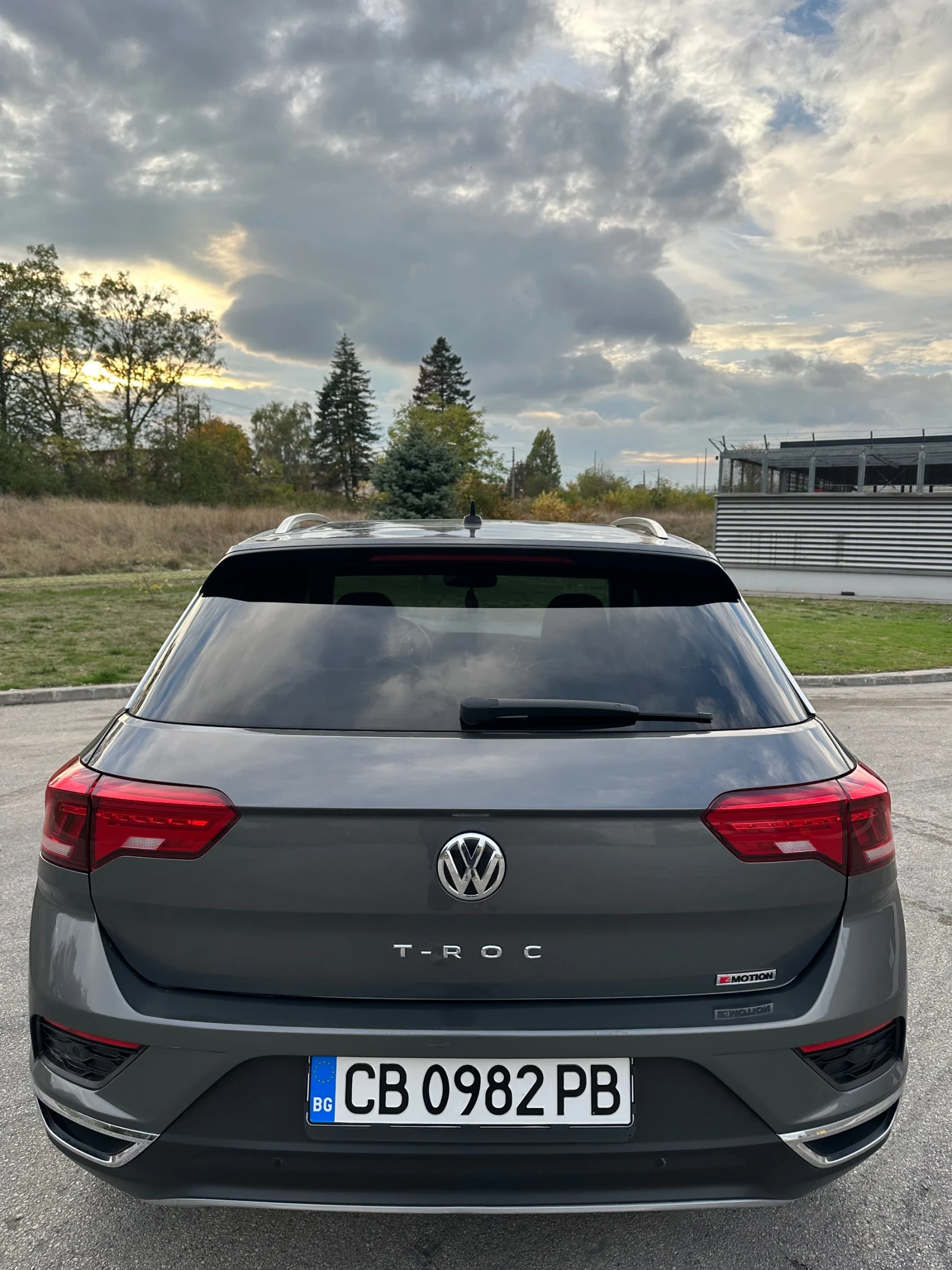 VW T-Roc 2.0 TDI - изображение 4