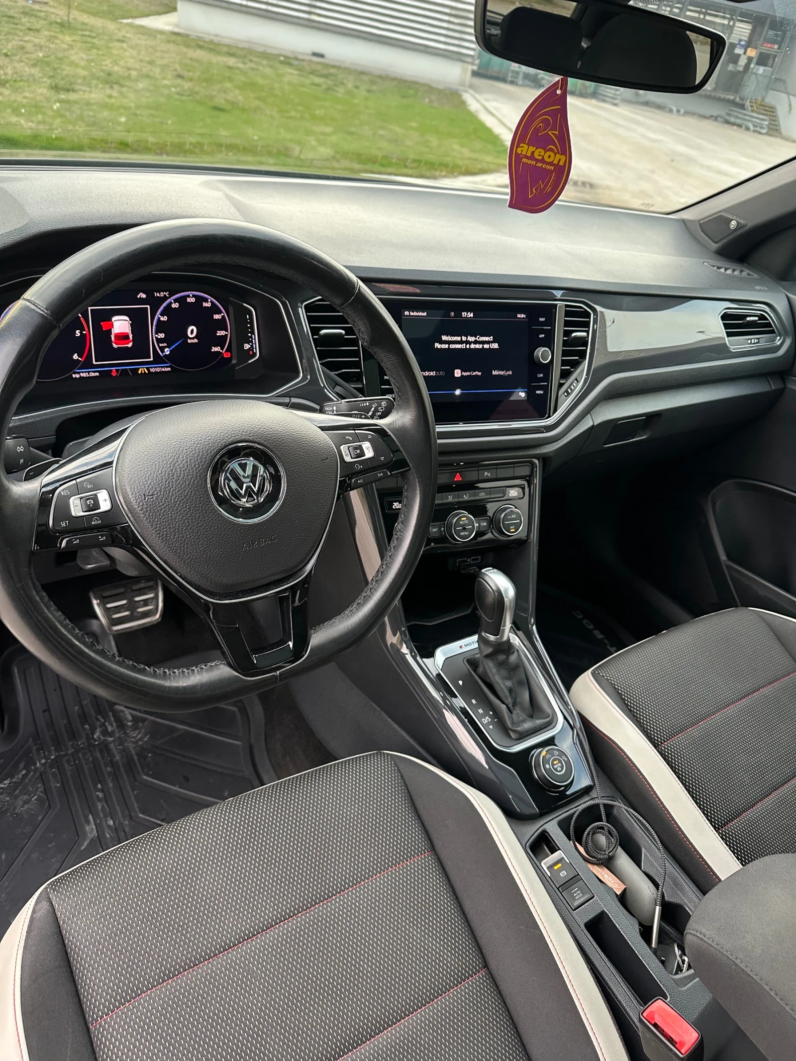 VW T-Roc 2.0 TDI - изображение 7