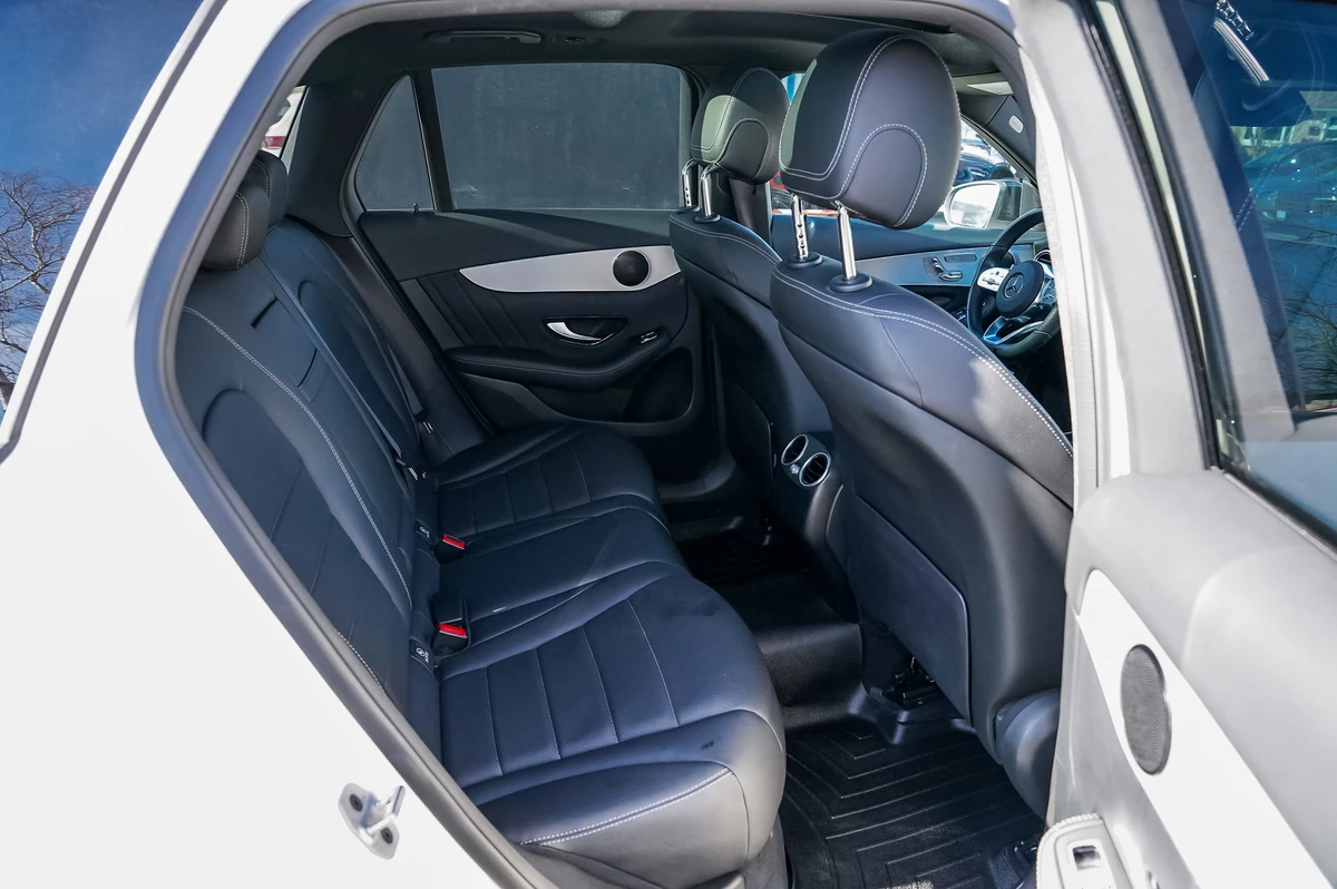 Mercedes-Benz GLC 300 2022* AMG PACK* NIGHT PACK* FACELIFT* PANO* KEYLES | Mobile.bg   15