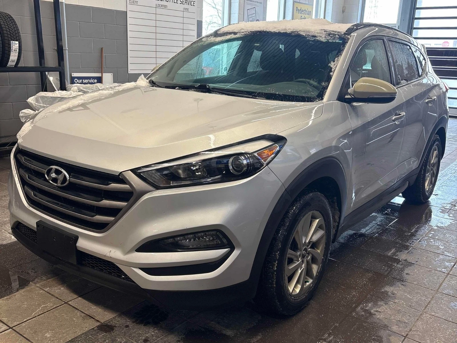 Hyundai Tucson Luxury � ����������� & ���� ������ | Mobile.bg � ����������� 1