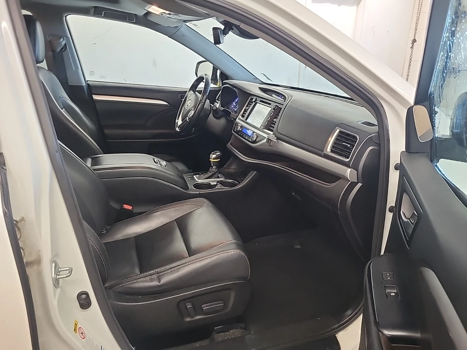 Toyota Highlander XLE * * CARFAX * * ���� ������ * *  | Mobile.bg � ����������� 13