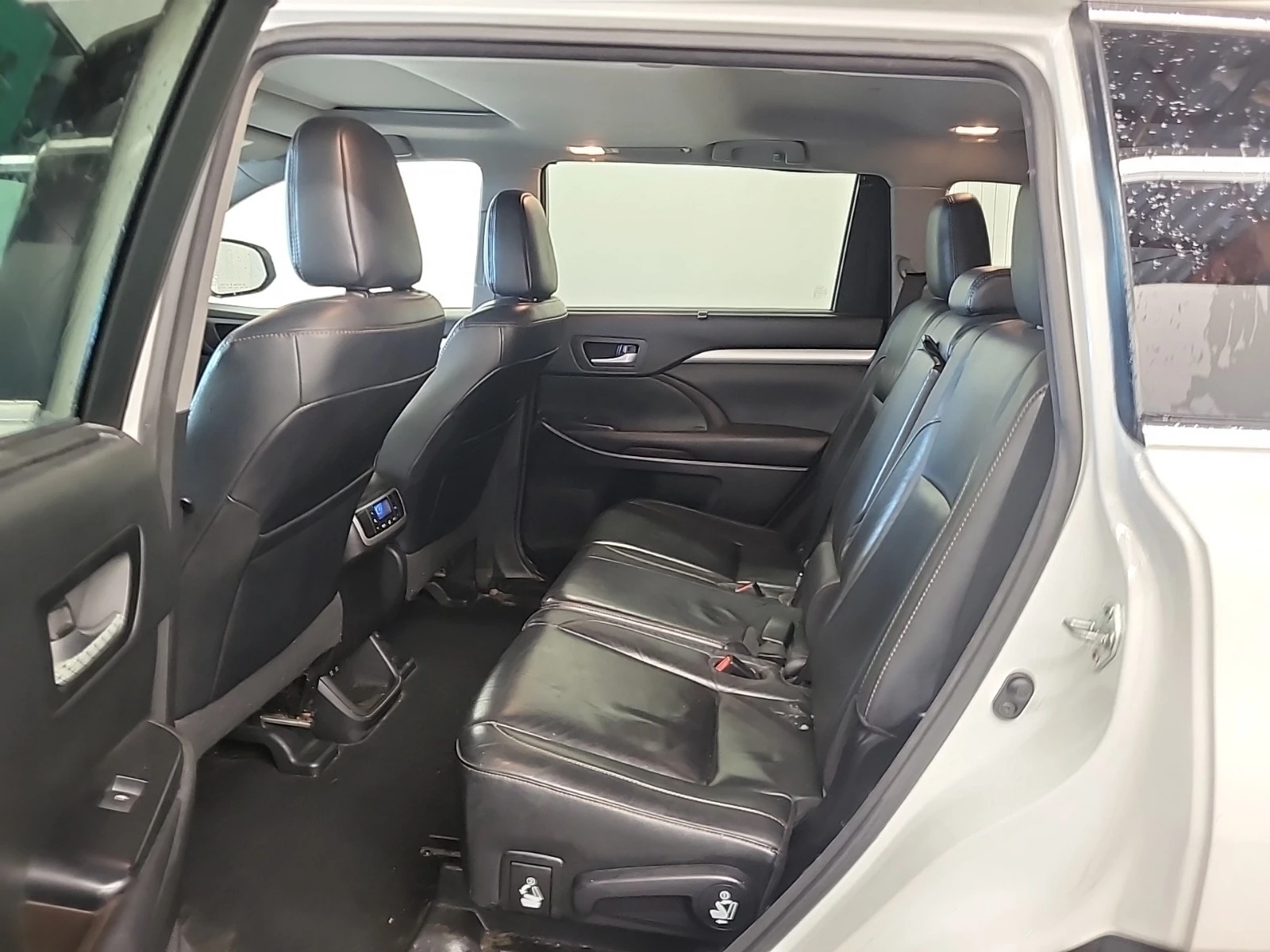Toyota Highlander XLE * * CARFAX * * ���� ������ * *  | Mobile.bg � ����������� 14