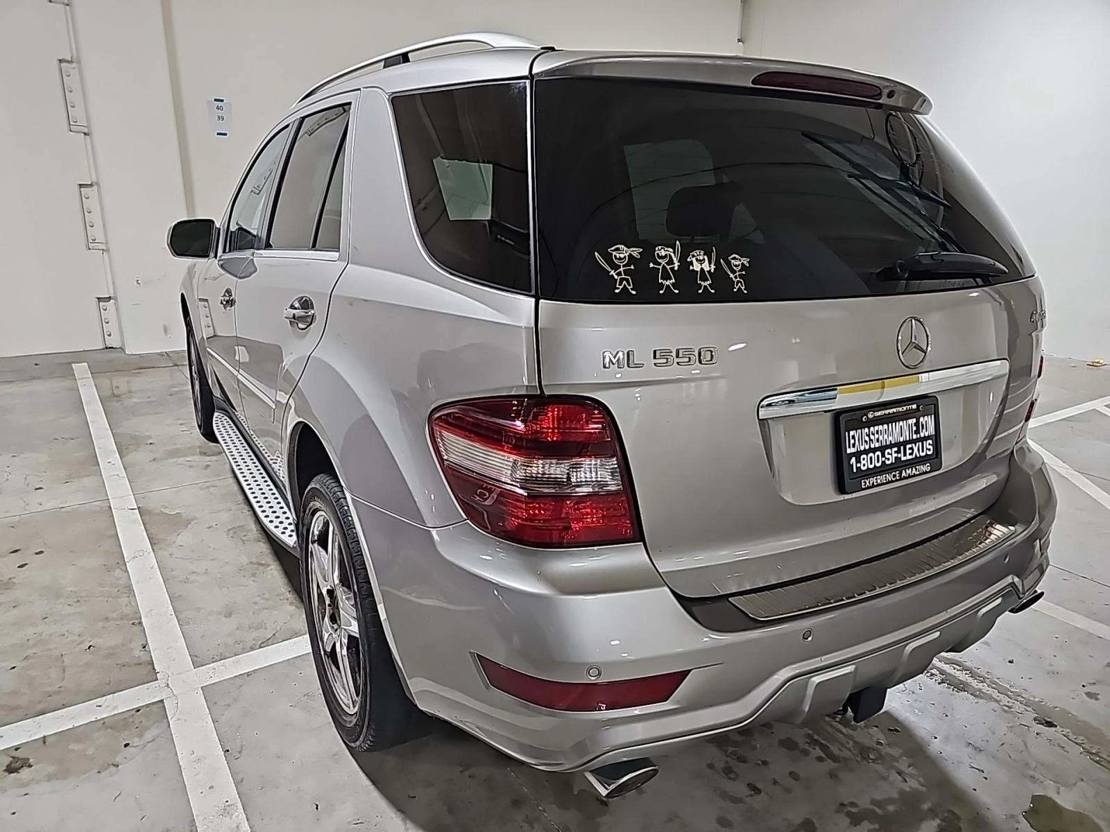 Mercedes-Benz ML 500 AMG* PACK* 5.5* V8* HARMON* KARDON* ПОДГРЕВ* КЕЙЛЕ - изображение 4