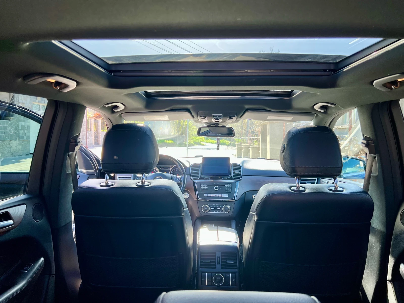 Mercedes-Benz GLE 400 AMG 4MATIC, снимка 11 - Автомобили и джипове - 54173870