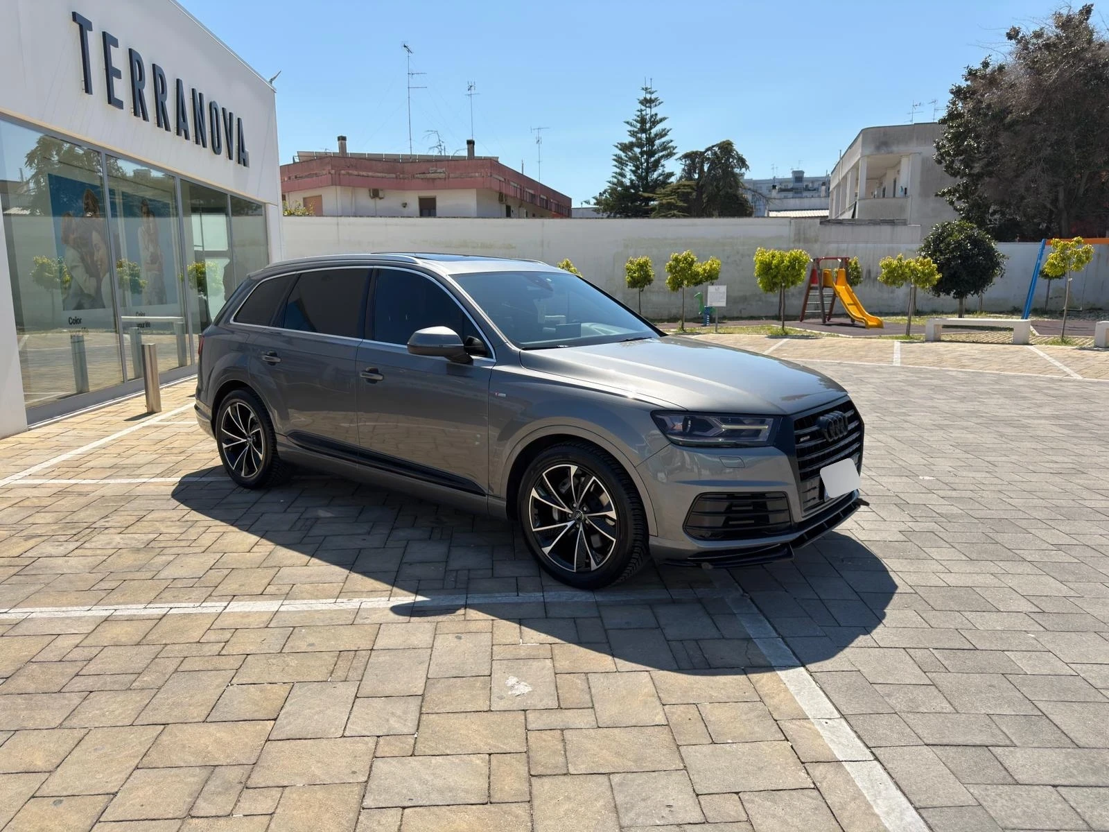 Audi Q7 3.0 TDI quattro tiptronic Business Plus