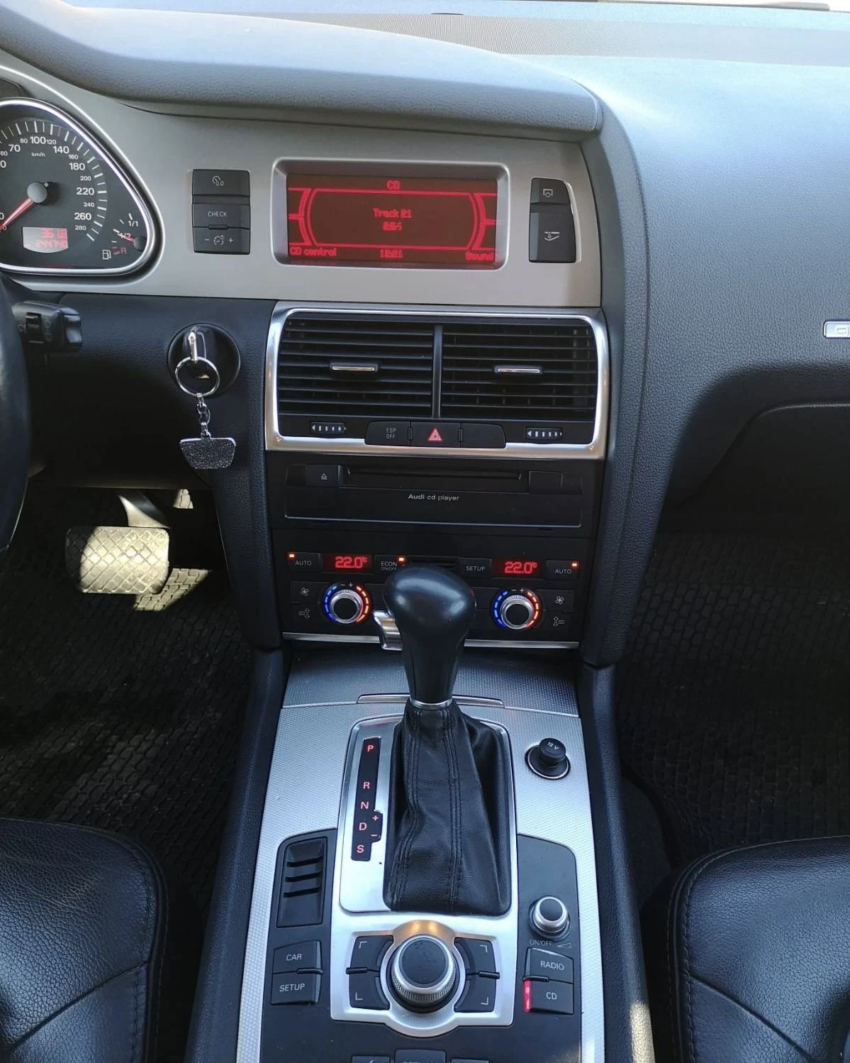 Audi Q7 3.0 TDI ПРУЖИНИ , снимка 8 - Автомобили и джипове - 54556907
