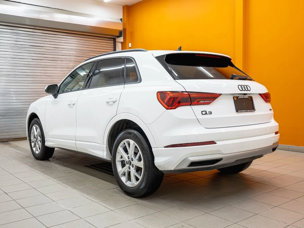 Audi Q3 MATRIX* 45TFSI* ПОДГРЕВ* КАМЕРА* ПАНОРАМА* , снимка 4 - Автомобили и джипове - 55304271