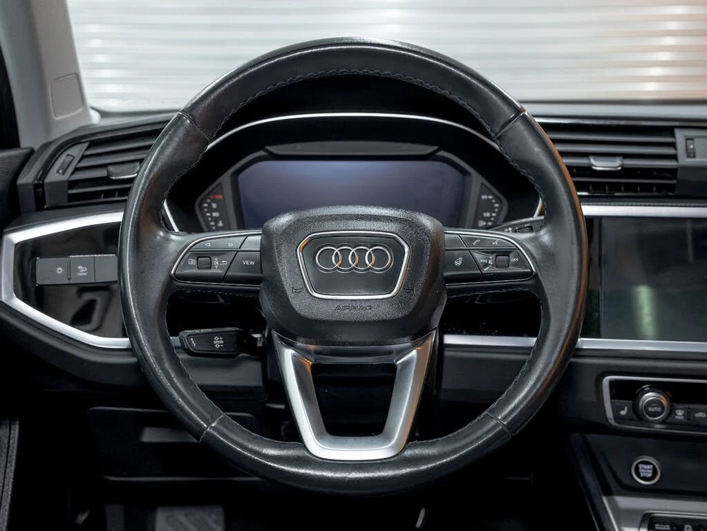 Audi Q3 MATRIX* 45TFSI* ПОДГРЕВ* КАМЕРА* ПАНОРАМА* , снимка 10 - Автомобили и джипове - 55304271