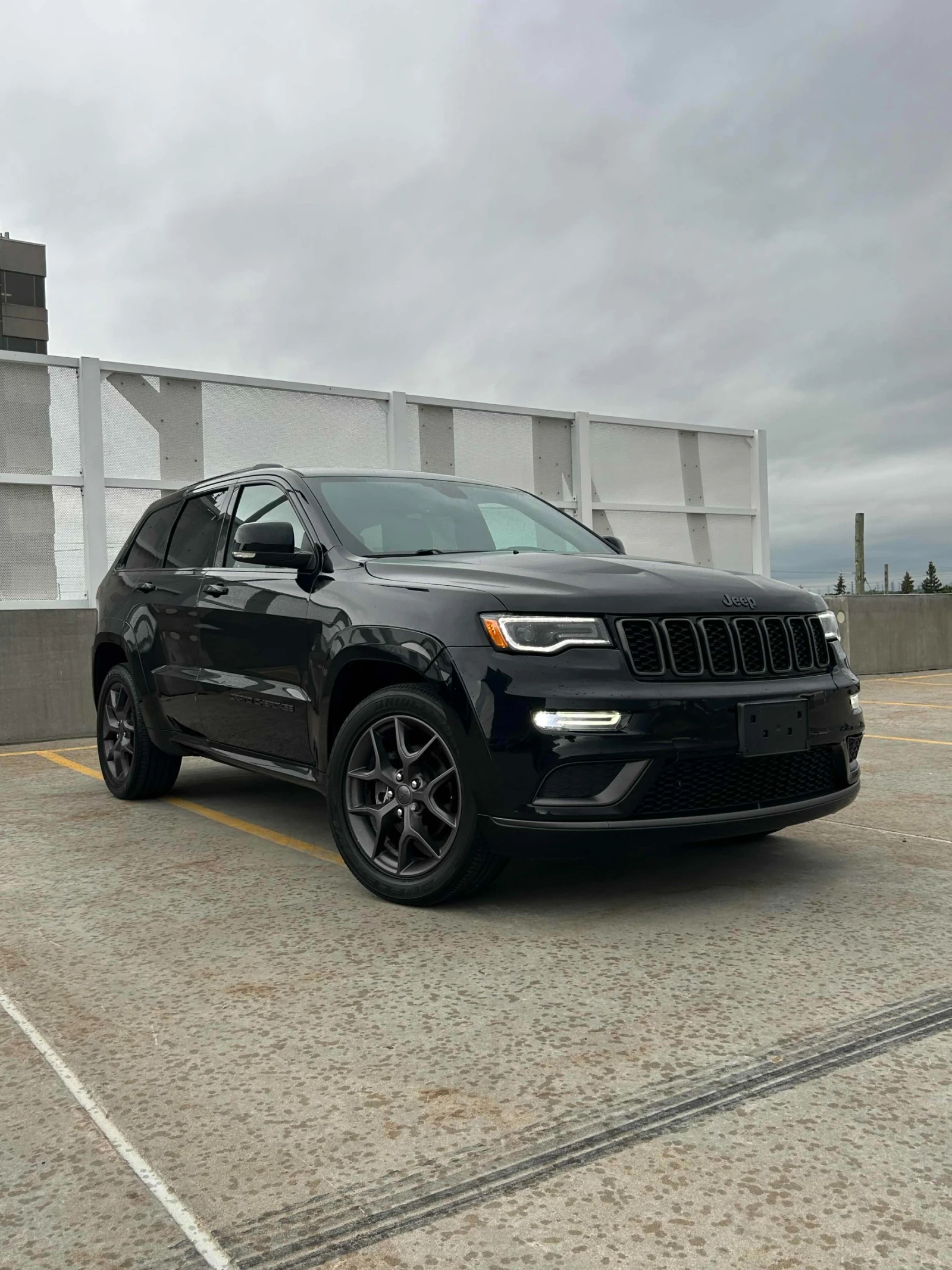 Jeep Grand cherokee  Limited X* FULLY LOADED* 