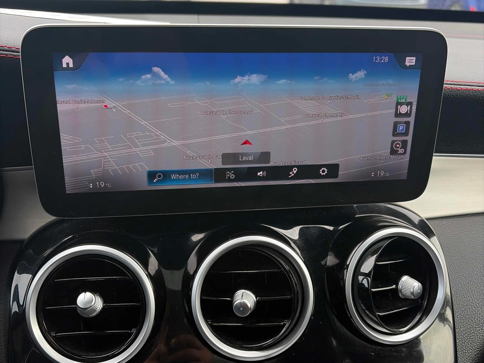 Mercedes-Benz GLC 43 AMG BURMESTER * ДИСТРОНИК * ПАНО* ПОДГРЕВ, снимка 15 - Автомобили и джипове - 56099360