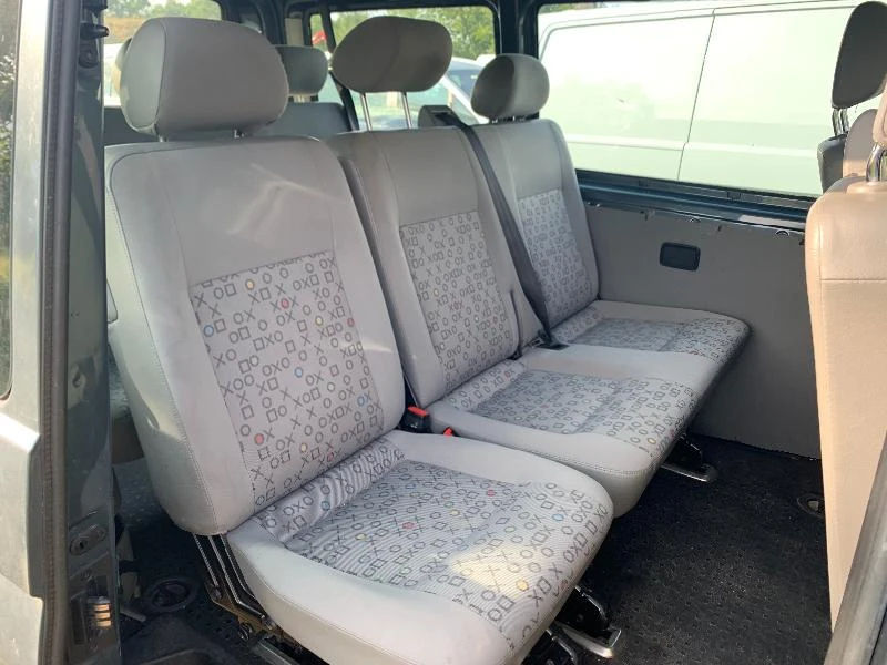 VW Transporter T5,2.5TDI,131 кс.,BNZ, снимка 6 - Бусове и автобуси - 26211983