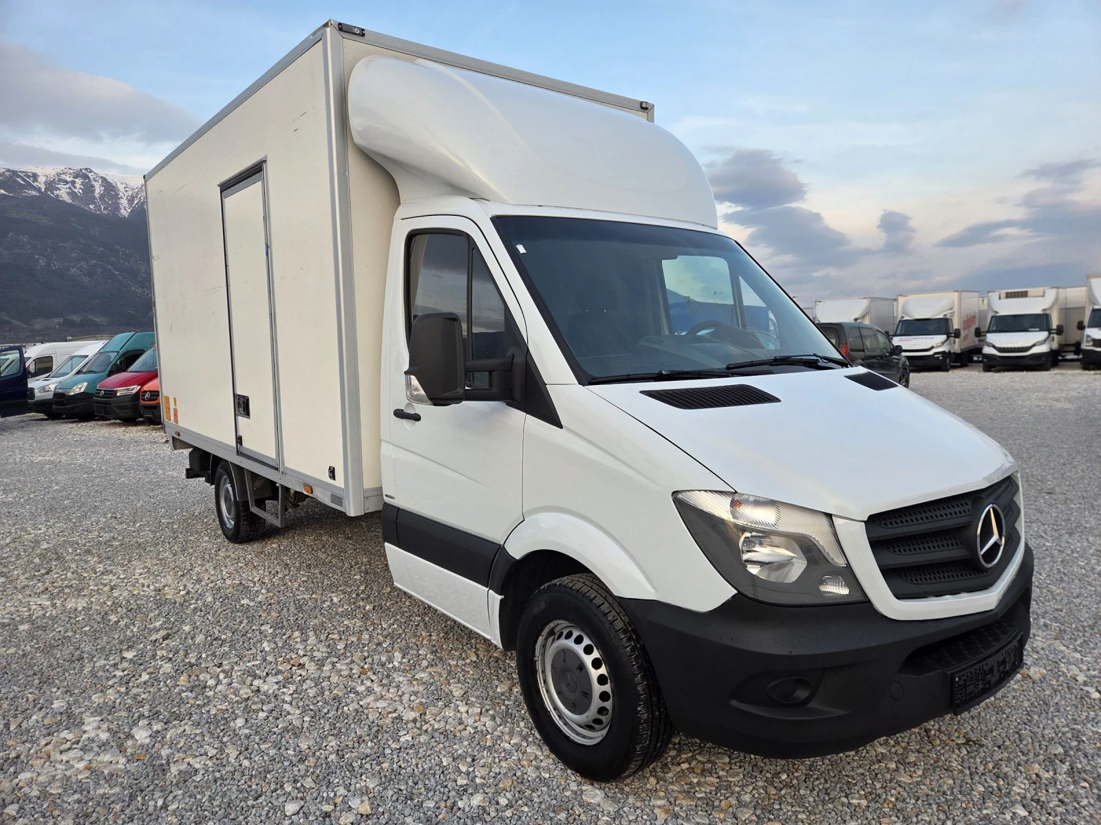 Mercedes-Benz Sprinter 316 CDI, Климатик, Евро 6, П.борд, Две странични врати, снимка 7 - Бусове и автобуси - 53710834