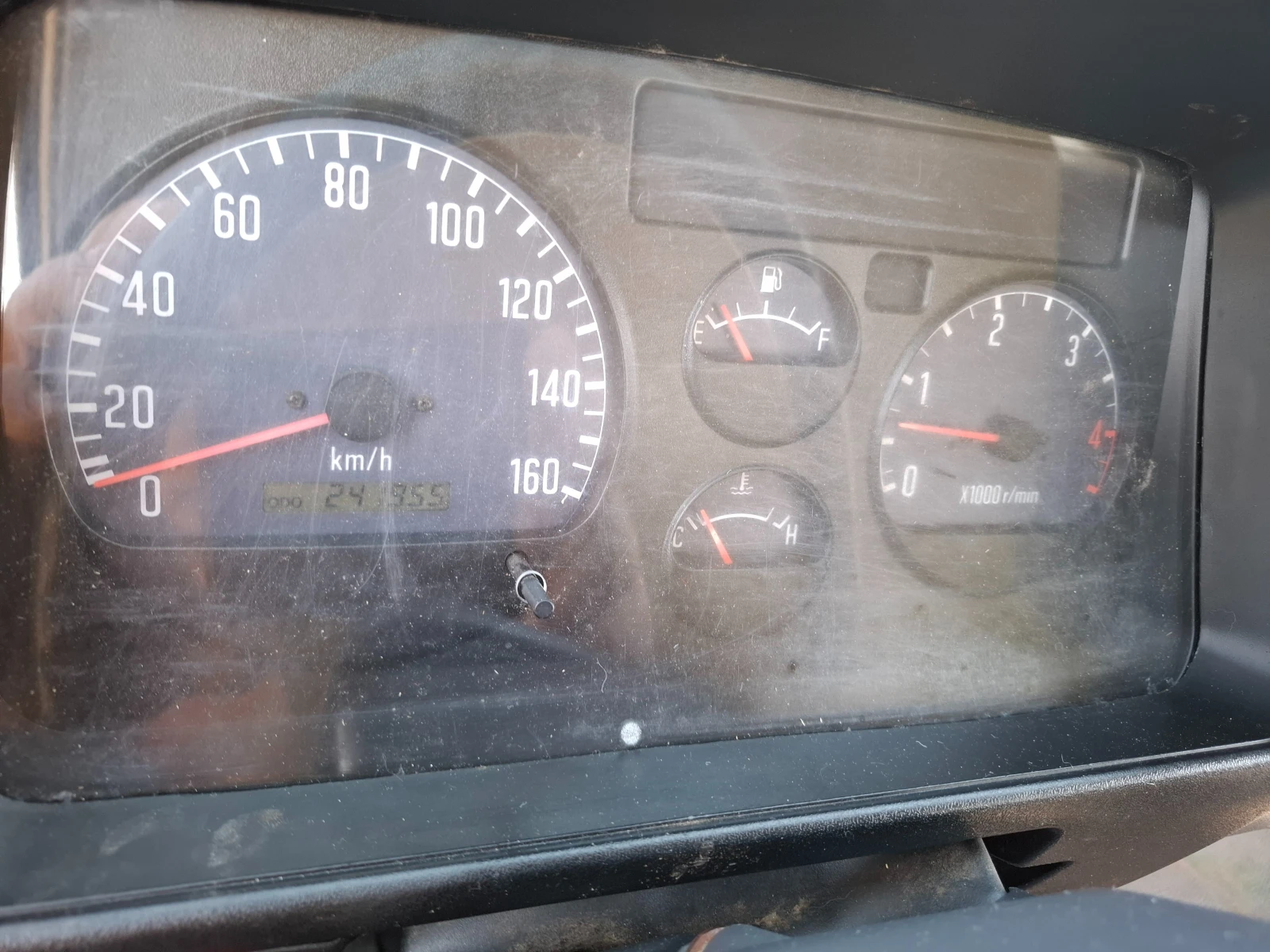 Isuzu Campo Самосвал 3.0 TDI, снимка 14 - Бусове и автобуси - 54099679