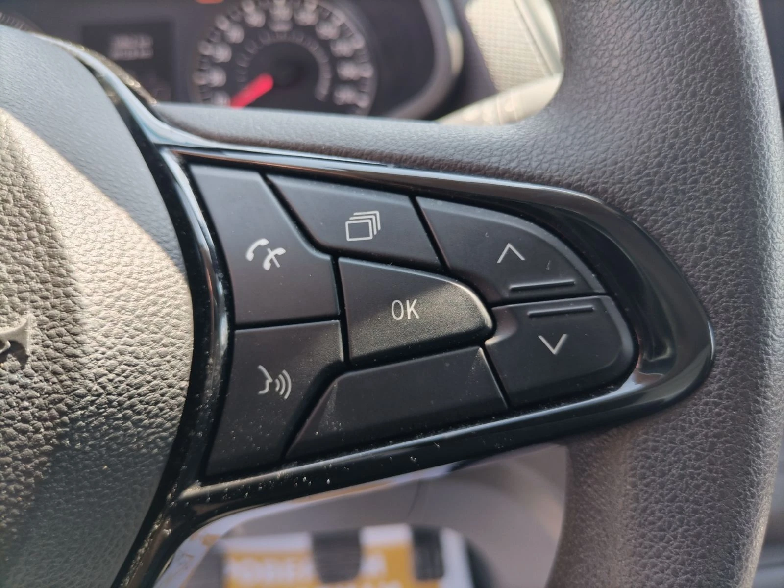 Renault Trafic 2.0dCi/ 110к.с., снимка 14 - Бусове и автобуси - 55725280