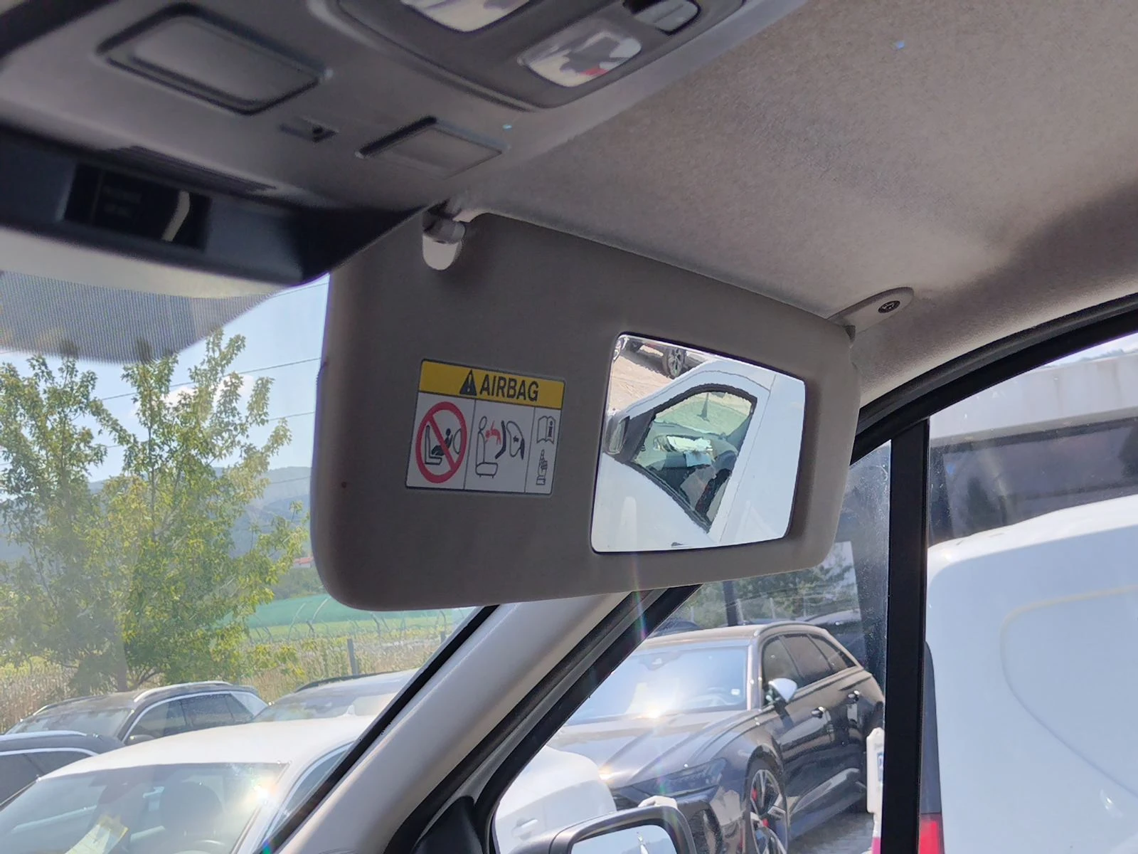 Renault Trafic 2.0dCi/ 110к.с., снимка 17 - Бусове и автобуси - 55725280