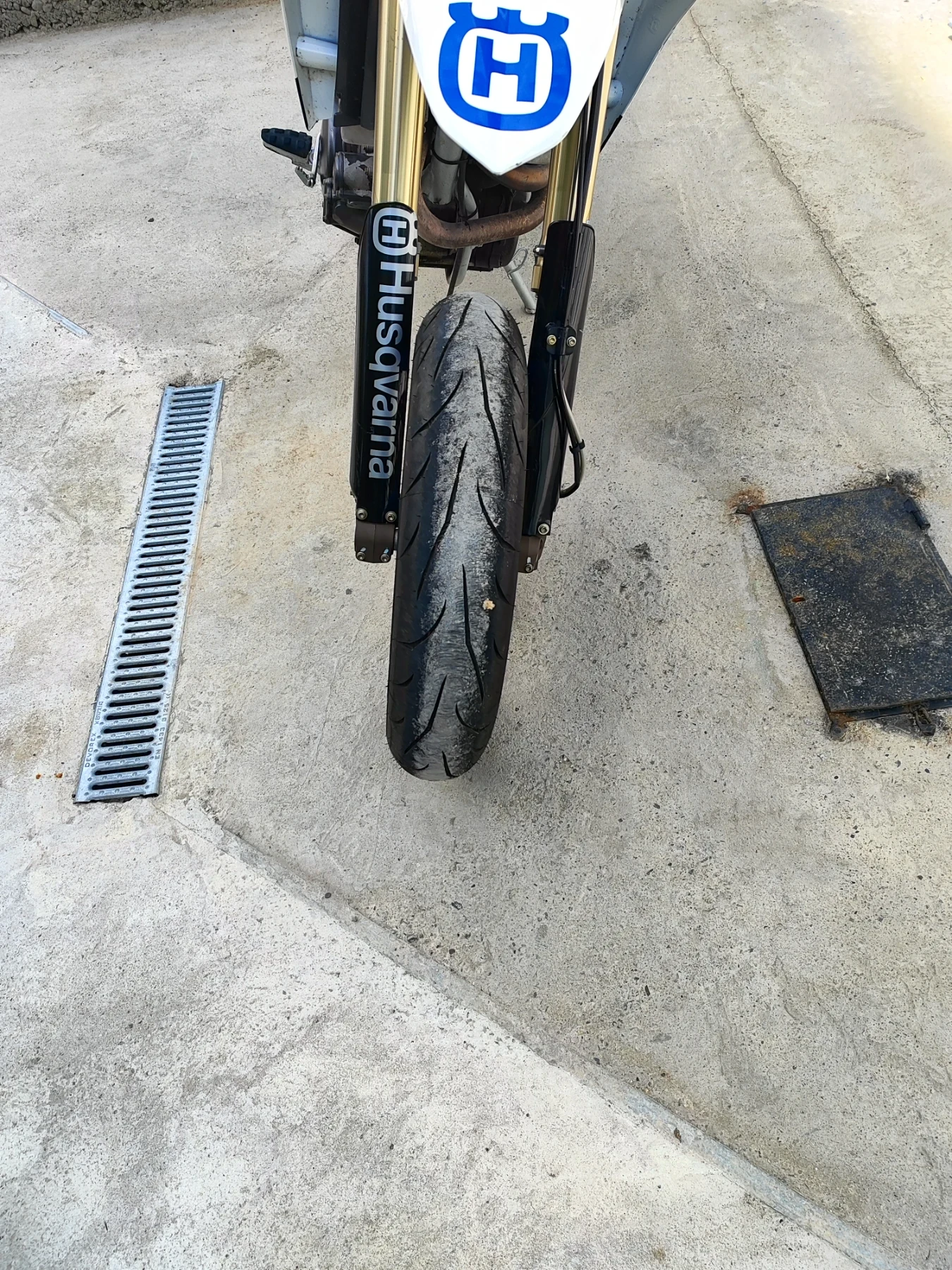 Husqvarna SM 610 | Mobile.bg � ����������� 3