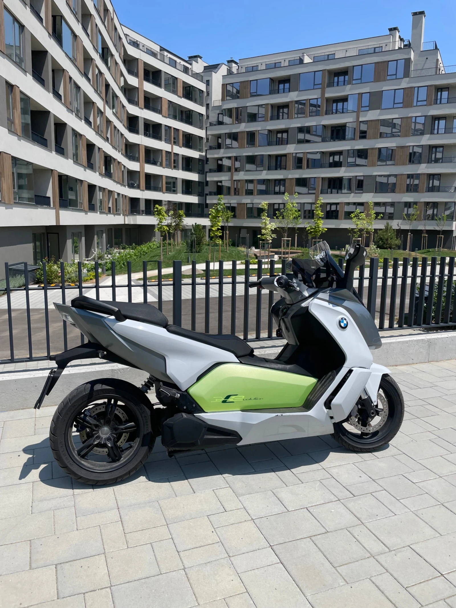 Yamaha T-max Evolution ABS/ASR, снимка 4 - Мотоциклети и мототехника - 55344456