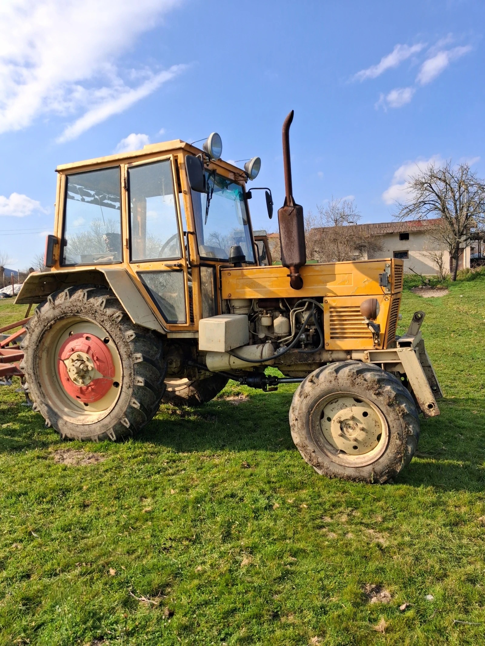 Трактор Болгар ТК 82