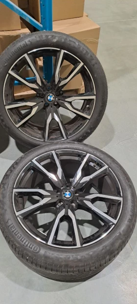 ���� � ������ 315/35R22 �� BMW X7 | Mobile.bg � ����� ������ 7