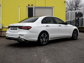 Mercedes-Benz E 220 AMG 4 matic, снимка 4