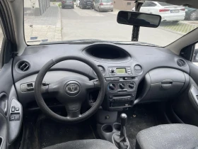 Toyota Yaris, снимка 2