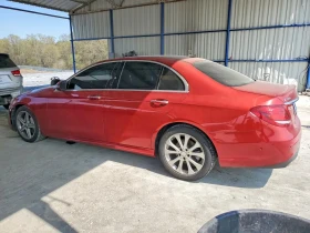 Mercedes-Benz E 300 4MATIC, снимка 4