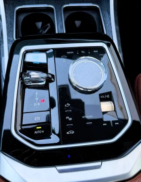 BMW i7 60 112.5 kWh xDrive, снимка 13