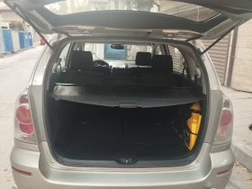 Toyota Corolla verso, снимка 14