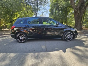 Mercedes-Benz B 180 Sport Сервизна история  - 6700 € / 13104.06 лв. - 84677608 12