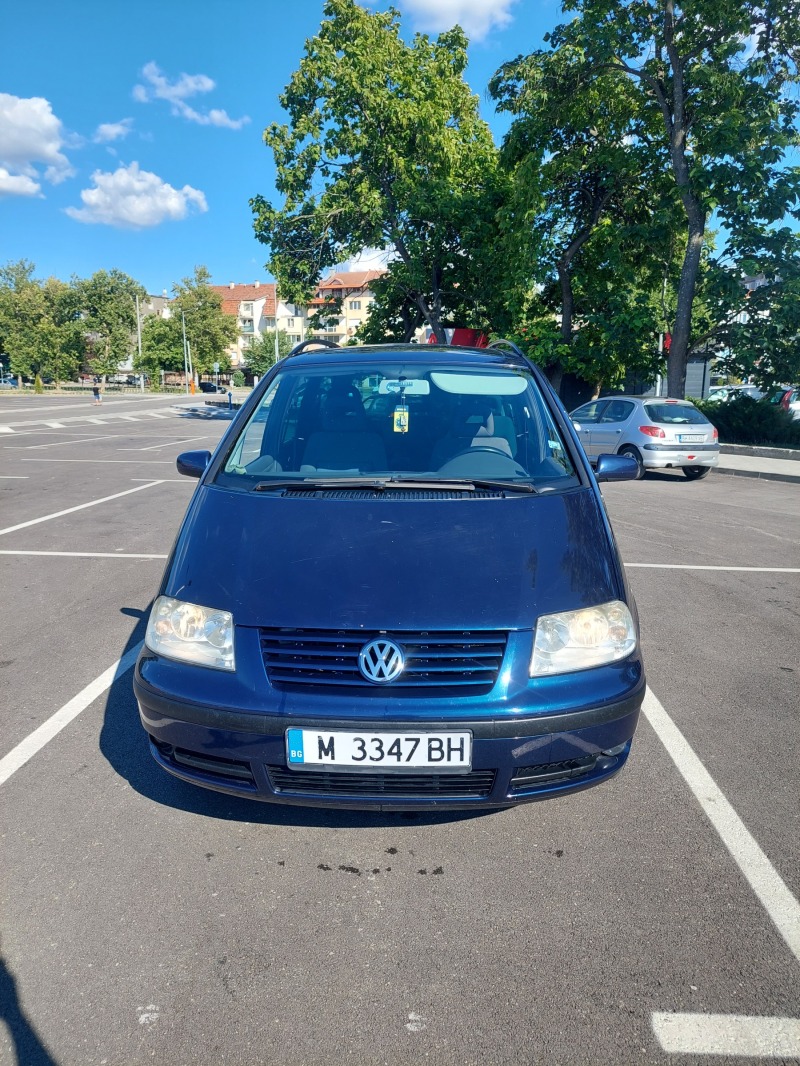 VW Sharan, снимка 1 - Автомобили и джипове - 46486340