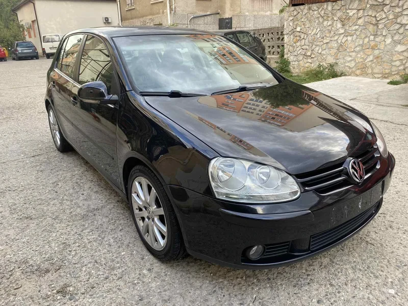 VW Golf 1.9 Tdi, снимка 4 - Автомобили и джипове - 47466358