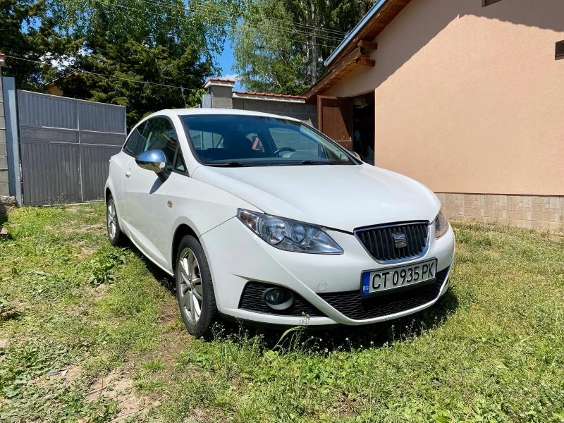 Seat Ibiza 1.4 +  газов инжекцион, снимка 7 - Автомобили и джипове - 47549226