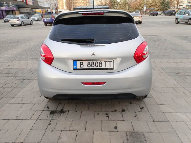 Peugeot 208 1, 4 HDI, снимка 5 - Автомобили и джипове - 48516488