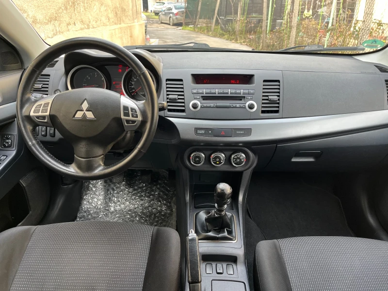 Mitsubishi Lancer 1.8 DI-D, снимка 7 - Автомобили и джипове - 48835290