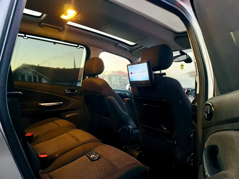 Ford Galaxy 2.0i 145кс. Ghia , снимка 7 - Автомобили и джипове - 52741674