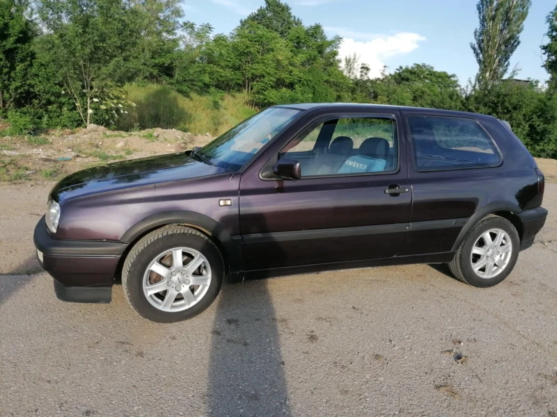 VW Golf 2.0 115, снимка 3 - Автомобили и джипове - 52821024