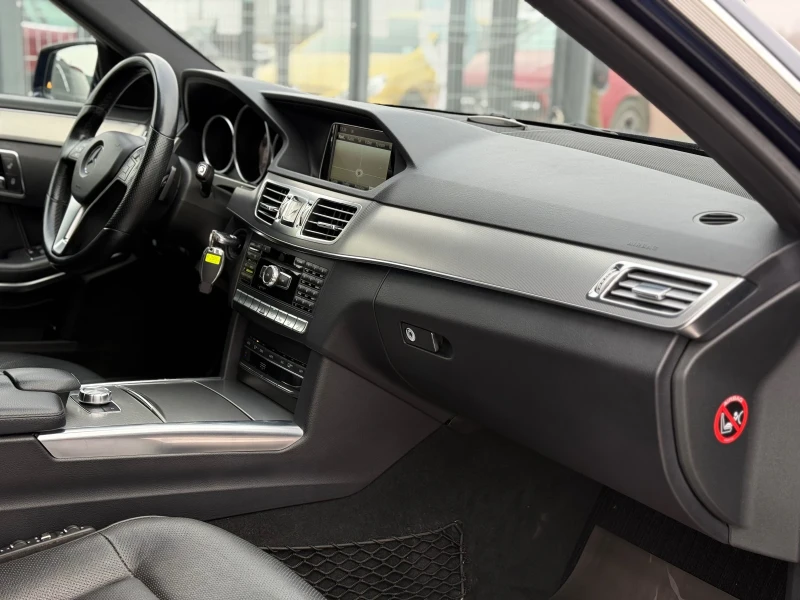 Mercedes-Benz E 350 D* 2015г* FULL FULL MAX* 212.000KM* Топ Състояние*, снимка 11 - Автомобили и джипове - 52860290