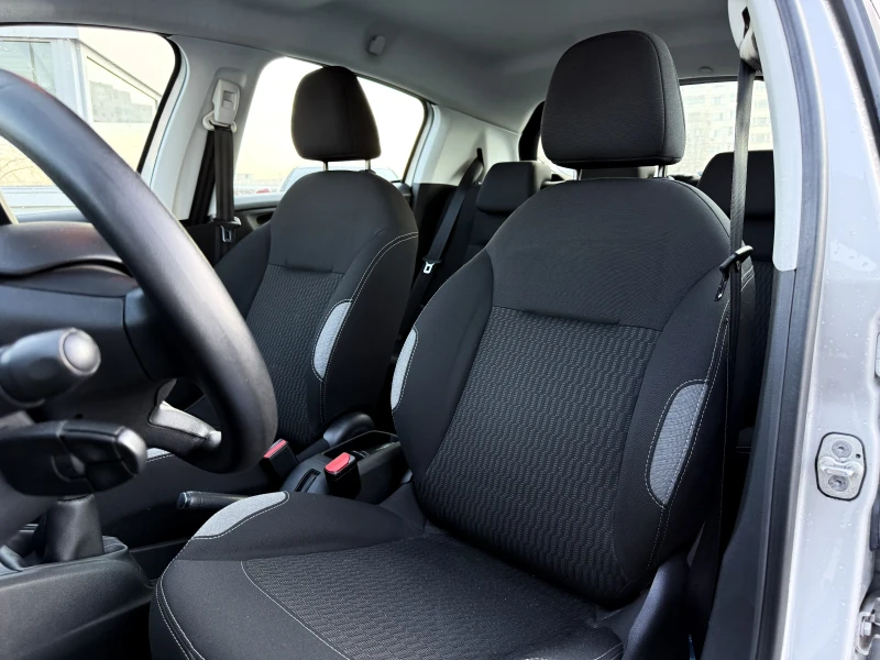 Peugeot 208 1.2 PureTech * 82p.s * Facelift * От България, снимка 15 - Автомобили и джипове - 52883336