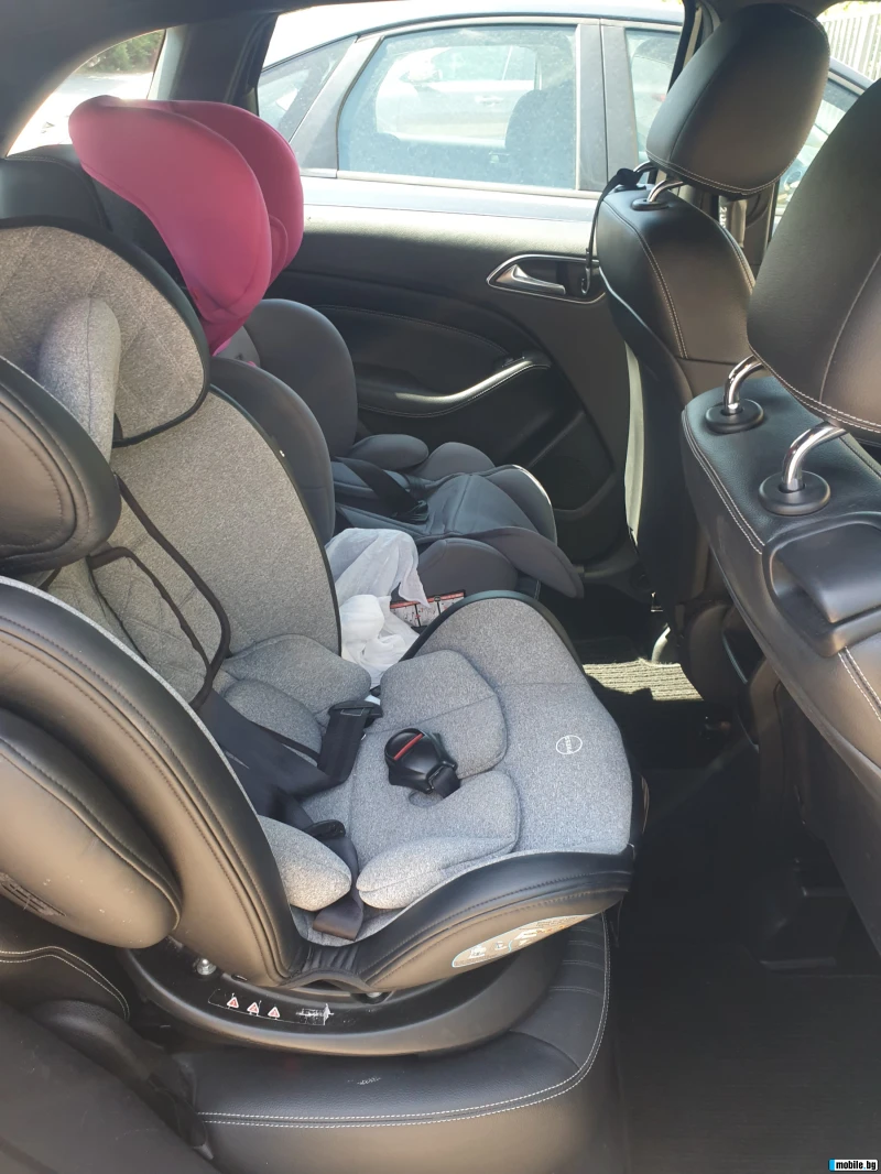 Mercedes-Benz B 180 Sport Сервизна история , снимка 4 - Автомобили и джипове - 53106169