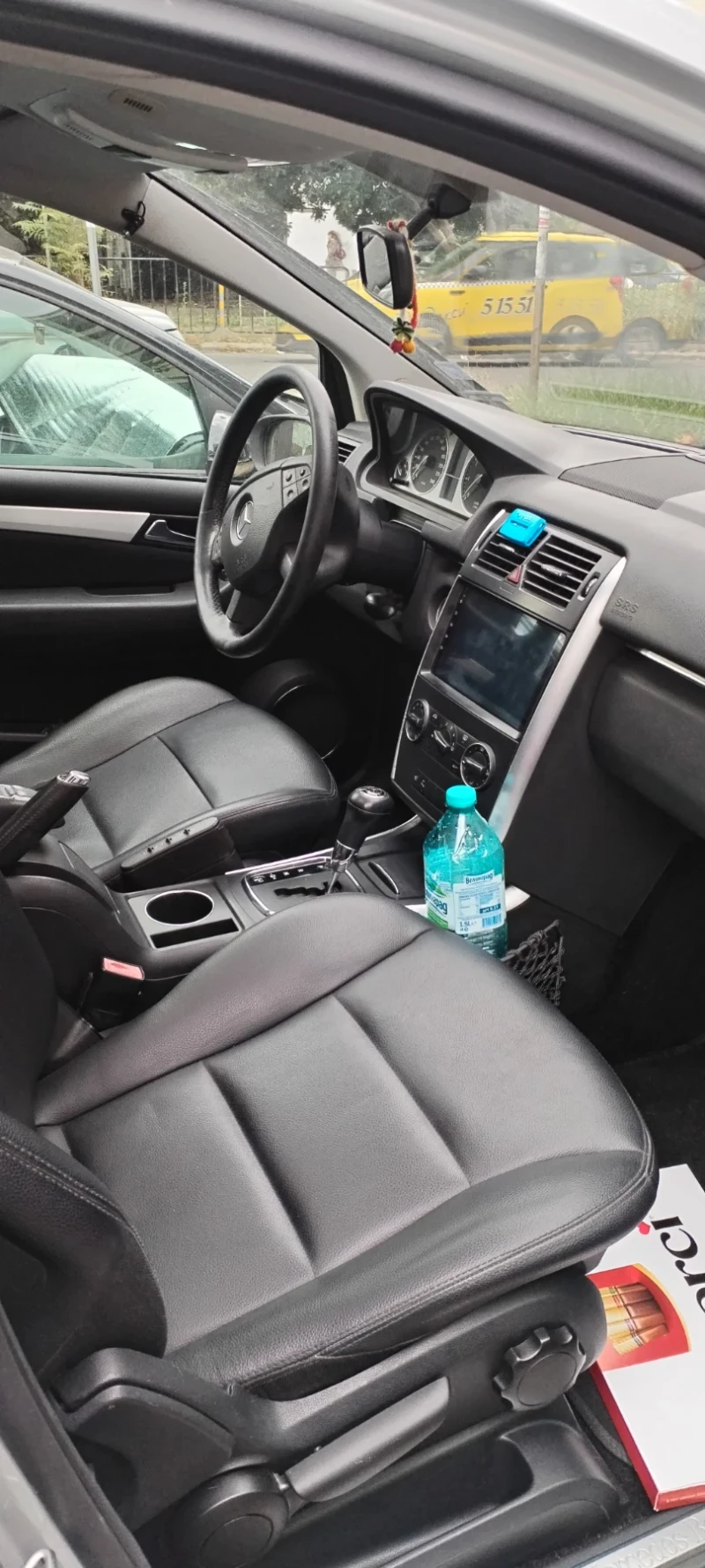 Mercedes-Benz B 200, снимка 4 - Автомобили и джипове - 53533015