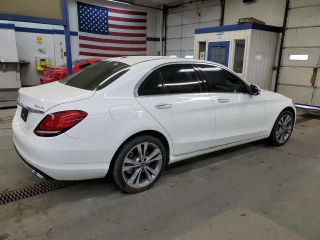 Mercedes-Benz C 300 4MATIC, снимка 4 - Автомобили и джипове - 48297261