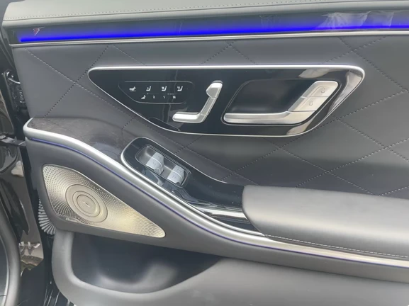 Mercedes-Benz S 580 4Matic = AMG Line = Гаранция - изображение 10