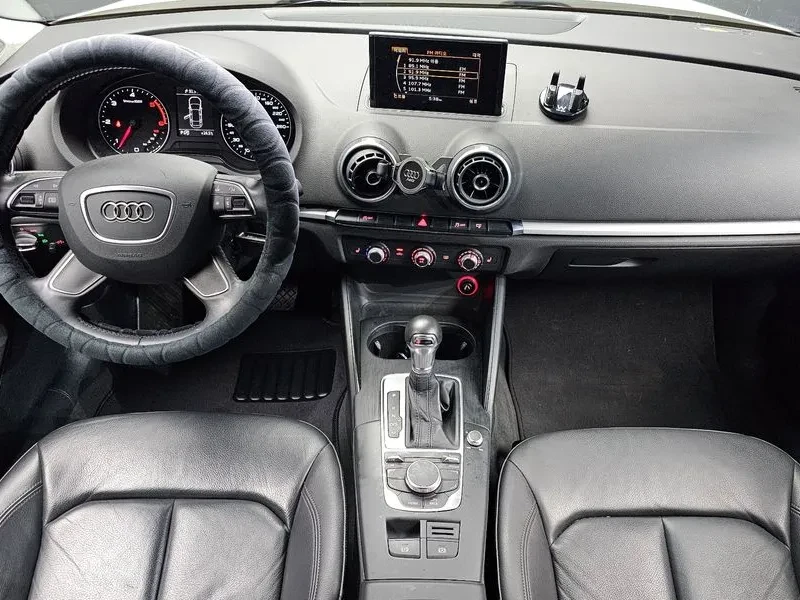Audi A3 2.0 Tdi 8V, снимка 7 - Автомобили и джипове - 56112385