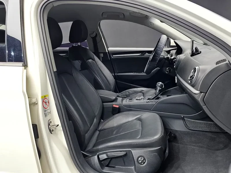 Audi A3 2.0 Tdi 8V, снимка 11 - Автомобили и джипове - 56112385