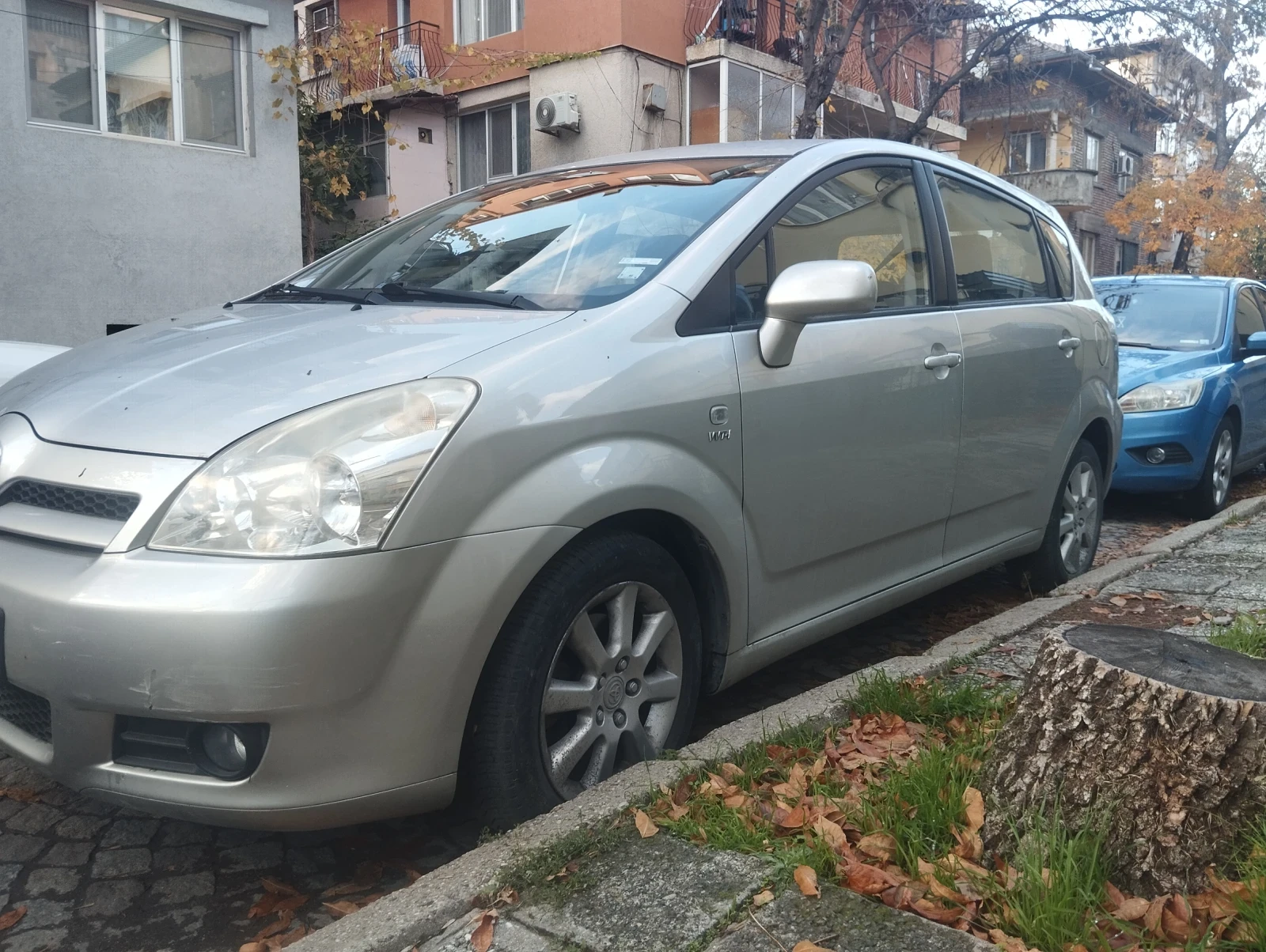 Toyota Corolla verso, снимка 1