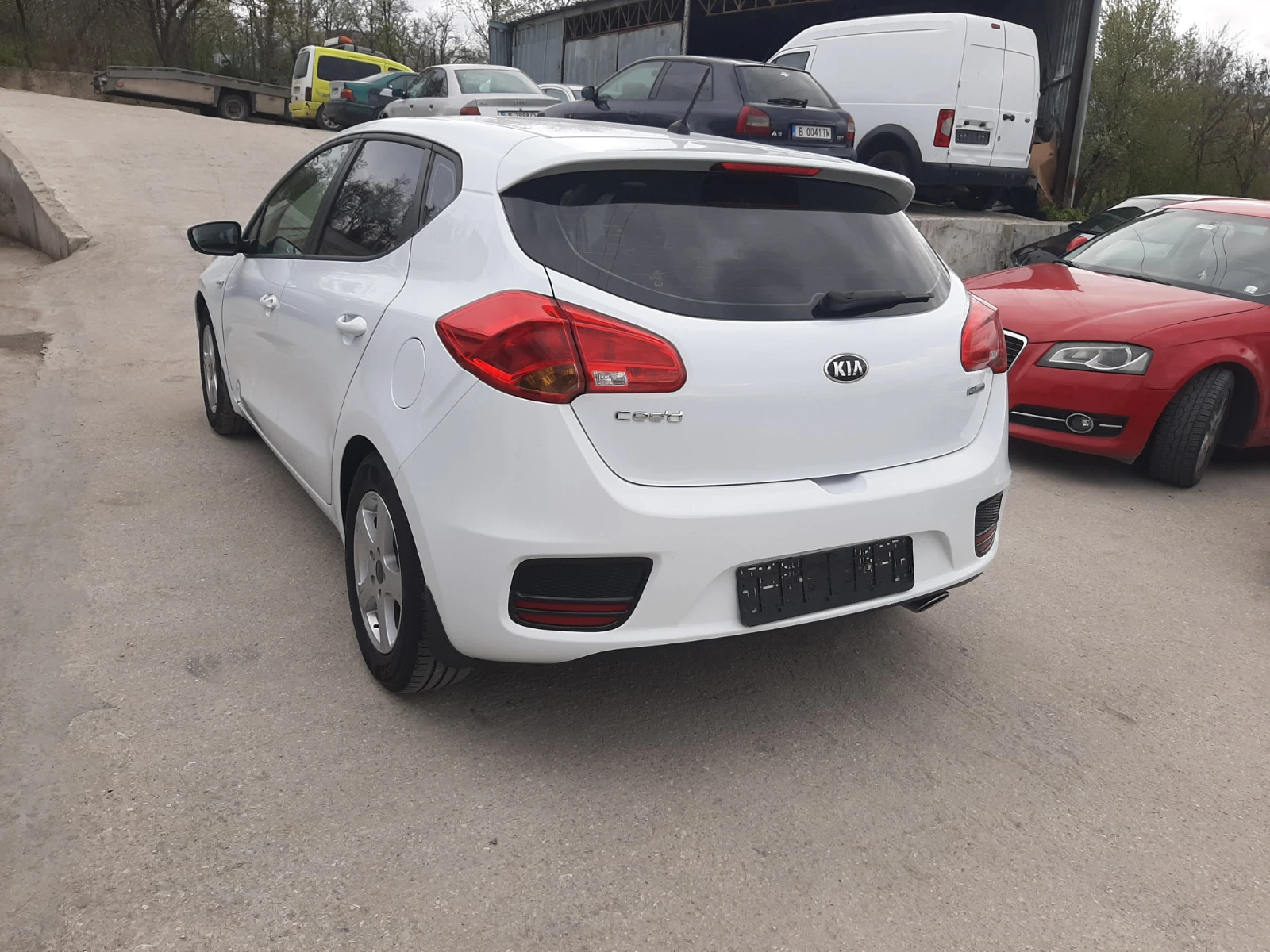 Kia Ceed 1.4i 100кс 85000км!!! - изображение 6