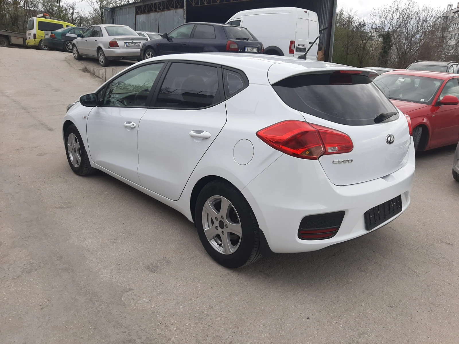 Kia Ceed 1.4i 100кс 85000км!!! - изображение 7