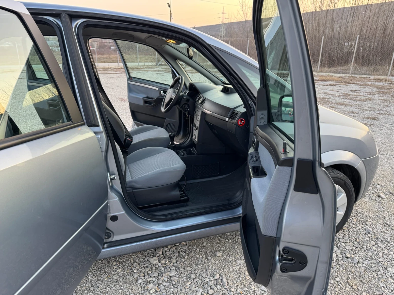 Opel Meriva 1.6 I - изображение 9